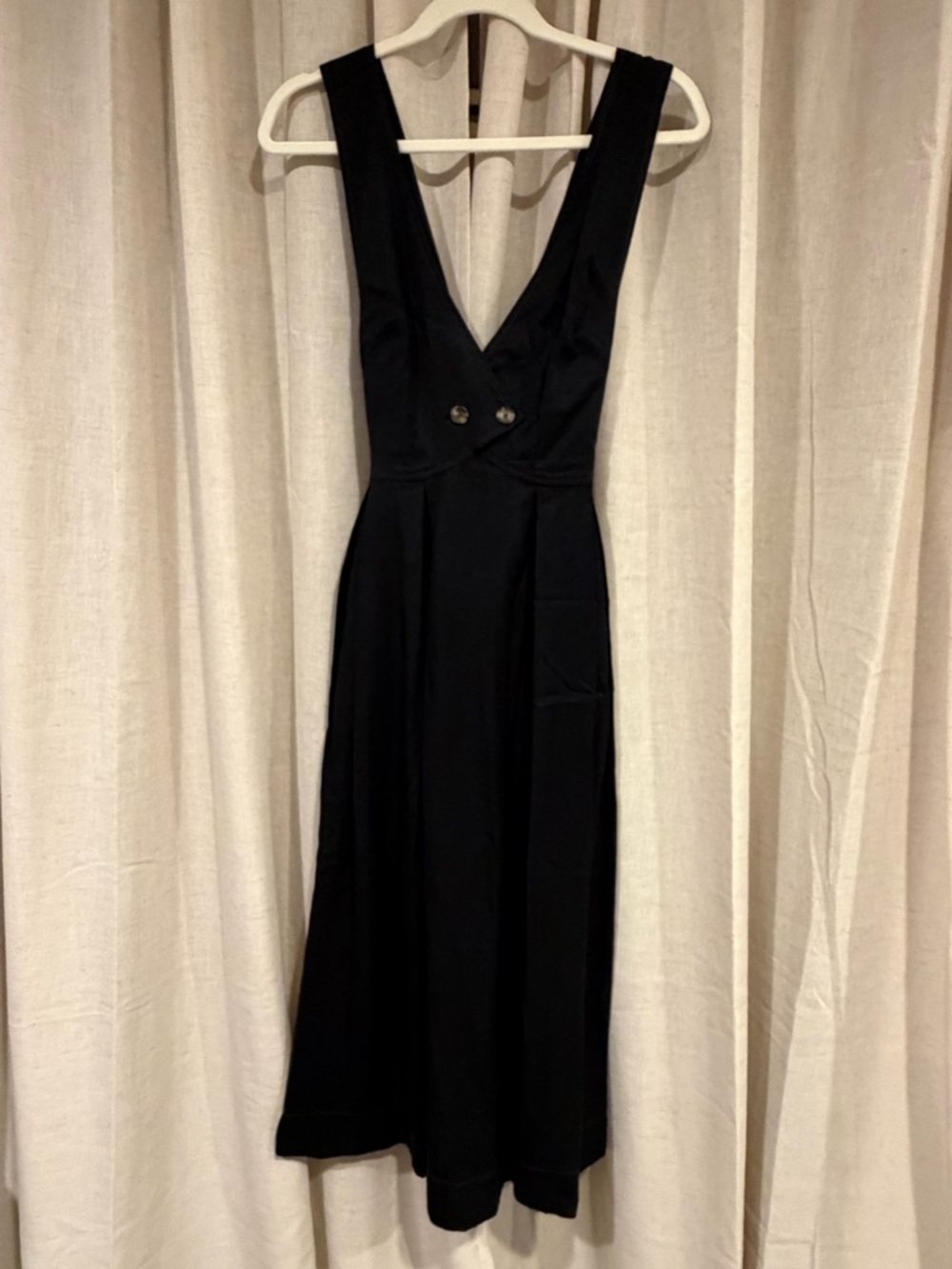 Free People Black V-Neck Sleeveless A-Line Jumper Dress